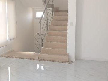 Casa en venta - 4 Dormitorios 4 Baños - Cocheras - 850Mts2 - Escobar