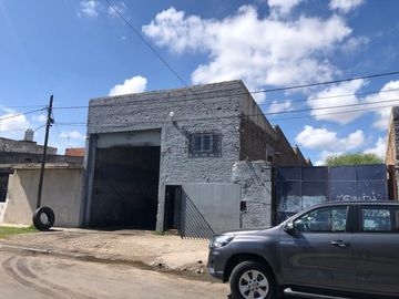 Villa Centenario, Lomas de Zamora, Galpón Industrial 386 m2 Terreno 488 m2