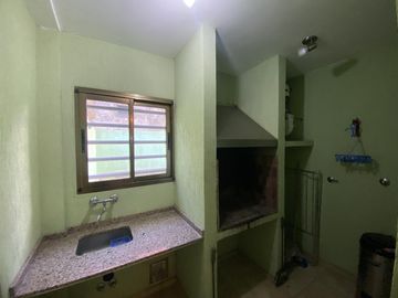 DEPTO EN VENTA EN MAR DE AJO -GAS NATURAL- CERCA DEL MAR