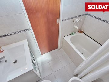 Venta departamento duplex de 3 ambientes en San Isidro.