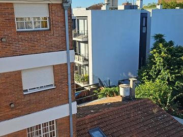 Venta departamento duplex de 3 ambientes en San Isidro.