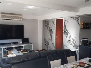 Venta departamento duplex de 3 ambientes en San Isidro.