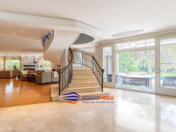Casa en  venta en San Diego Country Club, Francisco Alvarez, Moreno