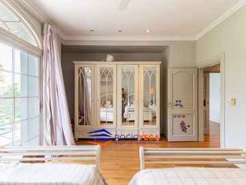 Casa en  venta en San Diego Country Club, Francisco Alvarez, Moreno