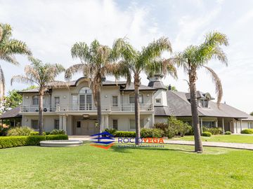 Casa en  venta en San Diego Country Club, Francisco Alvarez, Moreno