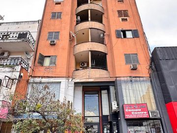 Departamento reciclado de 1 dormitorio en VENTA en Córdoba al 800. Apto crédito!