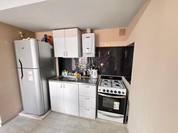 Departamento reciclado de 1 dormitorio en VENTA en Córdoba al 800. Apto crédito!