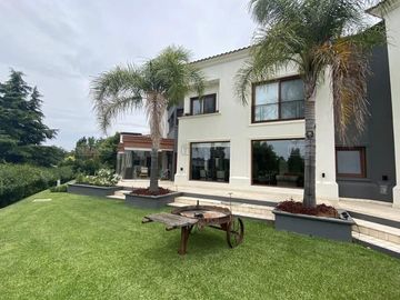 Venta casa de 7 ambientes en Buenos Aires Golf Club