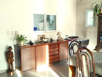 CASA EN VENTA EN BARRIO PRIVADO SAN LUCAS - APTA A CREDITO - MAROTO PROPIEDADES-