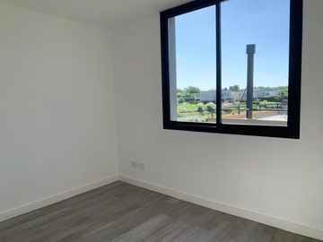 Casa en venta a la laguna en San Matías, Área 1-  4 dormitorios