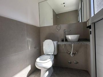 Casa Al Río En Venta - Barrio San Juan, Villanueva, Tigre