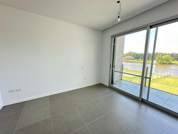 Casa Al Río En Venta - Barrio San Juan, Villanueva, Tigre