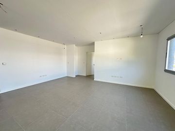 Casa Al Río En Venta - Barrio San Juan, Villanueva, Tigre