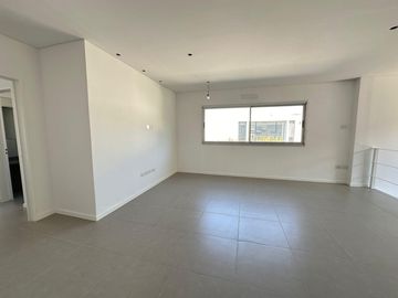 Casa Al Río En Venta - Barrio San Juan, Villanueva, Tigre
