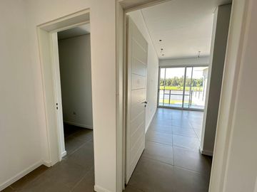 Casa Al Río En Venta - Barrio San Juan, Villanueva, Tigre