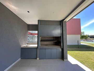 Casa Al Río En Venta - Barrio San Juan, Villanueva, Tigre