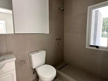 Casa Al Río En Venta - Barrio San Juan, Villanueva, Tigre