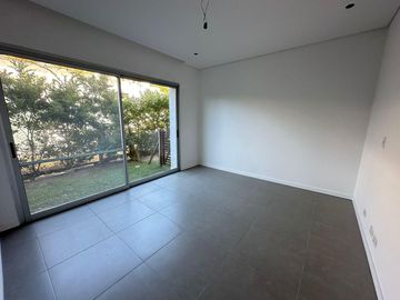 Casa Al Río En Venta - Barrio San Juan, Villanueva, Tigre