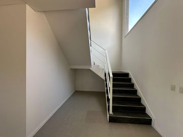 Casa Al Río En Venta - Barrio San Juan, Villanueva, Tigre