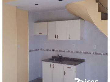 Duplex interno a pocas cuadras de boulevard