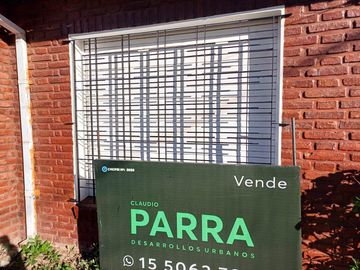 Casa a la venta de 3 ambientes en la zona de Fleming, Martinez
