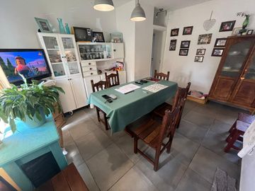 Casa a la venta de 3 ambientes en la zona de Fleming, Martinez