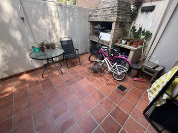 Casa a la venta de 3 ambientes en la zona de Fleming, Martinez
