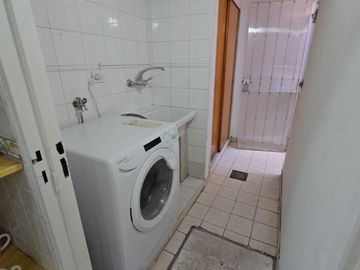 Venta de casa tipo duplex 2 ambientes en moron