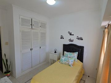 Venta de casa tipo duplex 2 ambientes en moron