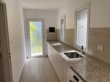 Venta casa 3 dormitorios - La Reserva Cardales - Campana