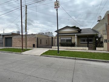 Casa en  Moron Sur