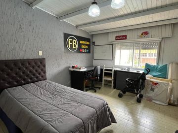 Casa en  Moron Sur