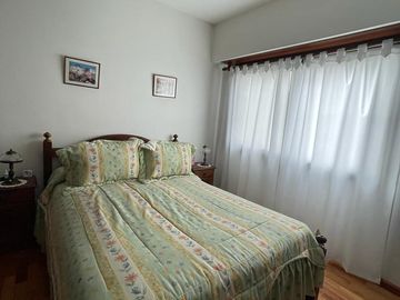 Departamento en  venta de 3 ambientes con balcón