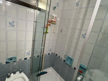 Departamento en  venta de 3 ambientes con balcón