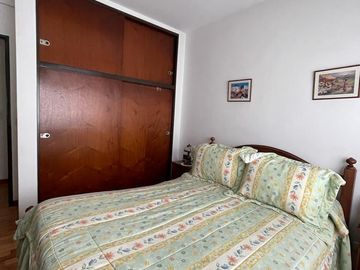 Departamento en  venta de 3 ambientes con balcón