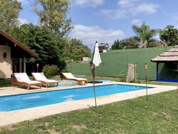 Casa - El Carmencito