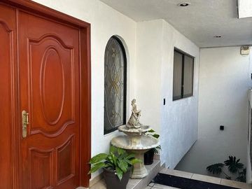 PASEOS DEL BOSQUE, CASA EN VENTA
