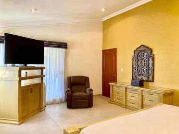 PASEOS DEL BOSQUE, CASA EN VENTA