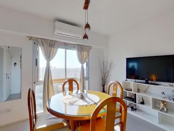 Departamento en Monte Castro