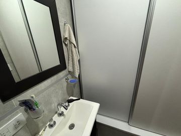 Departamento en venta - 2 Dormitorios 2 Baños - Cochera - 73.6Mts2 - La Plata