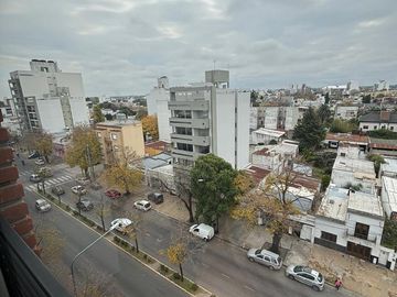 Departamento en venta - 2 Dormitorios 2 Baños - Cochera - 73.6Mts2 - La Plata