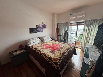 Departamento en venta - 2 Dormitorios 2 Baños - Cochera - 73.6Mts2 - La Plata