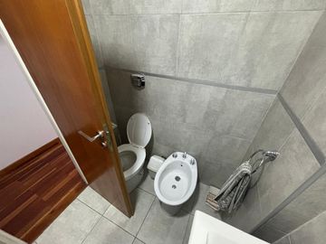 Departamento en venta - 2 Dormitorios 2 Baños - Cochera - 73.6Mts2 - La Plata