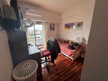Departamento en venta - 2 Dormitorios 2 Baños - Cochera - 73.6Mts2 - La Plata