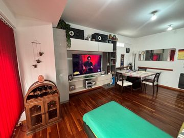 Departamento en venta - 2 Dormitorios 2 Baños - Cochera - 73.6Mts2 - La Plata