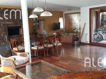El Ombu | VENTA | 6 Dormitorios (3 en Suite)