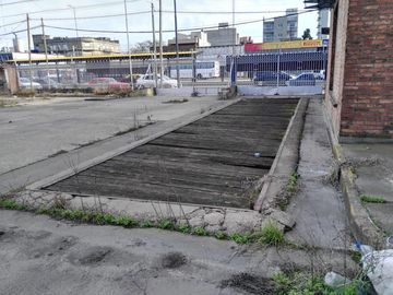SAN JUSTO PLANTA INDUSTRIAL CON SALIDA A 4 CALLES FINANCIA