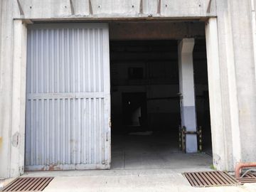 SAN JUSTO PLANTA INDUSTRIAL CON SALIDA A 4 CALLES FINANCIA
