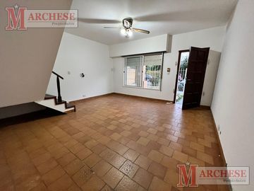 Casa 3 ambientes en alquiler en Ituzaingó Centro
