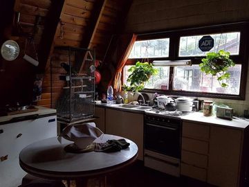 Venta chalet Alpino con garage y quincho.